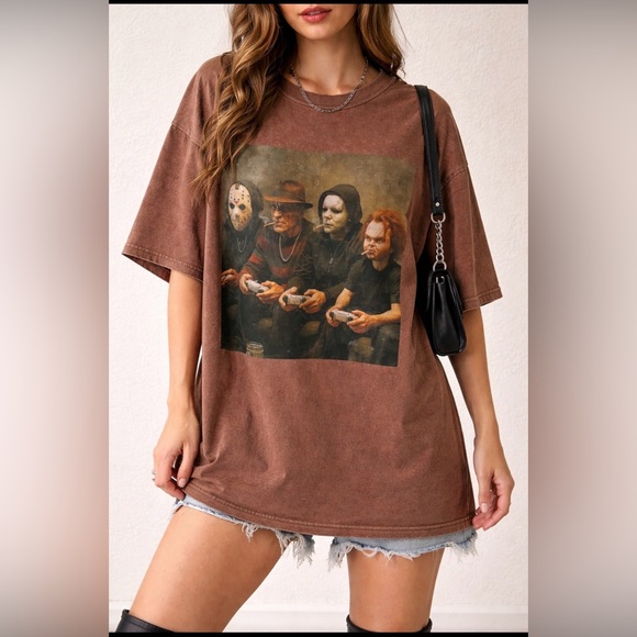 Other - Horror Movie Graphic Tee – Freddy, Jason, Michael Myers, Chucky – Size XL
Unisex